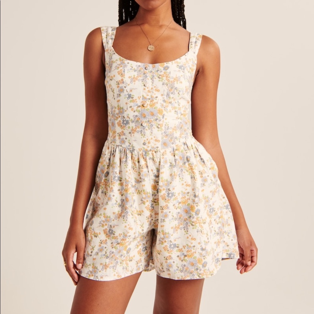 Abercrombie Flirty Corset Romper